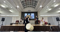 担ぎ桶太鼓　打楽器　向井駿介